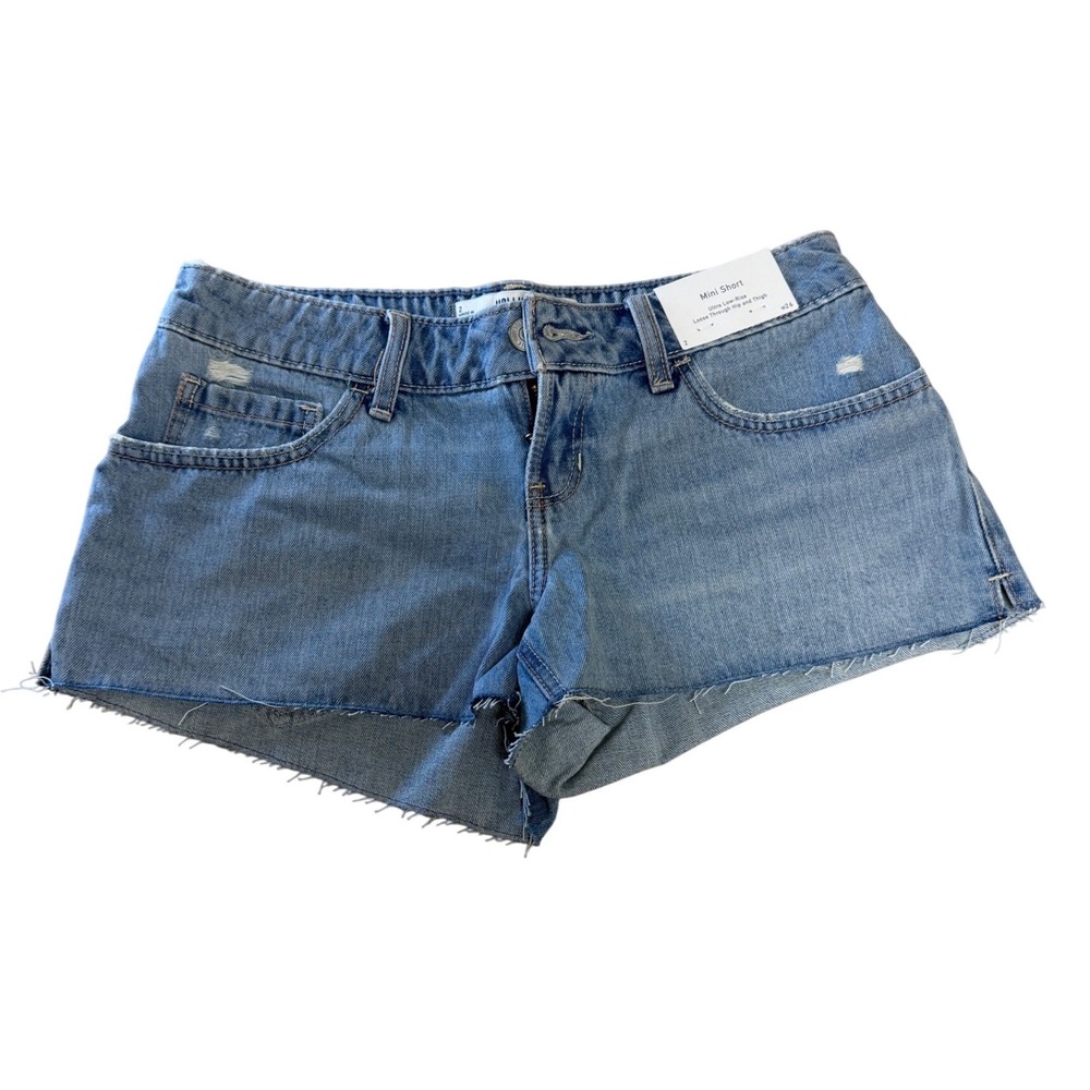 Hollister Ultra Low-Rise Mini Shorts Light Wash Distressed Denim Size 2 NWT J5